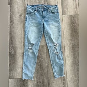 American Eagle woman’s size 10 distressed jeggings